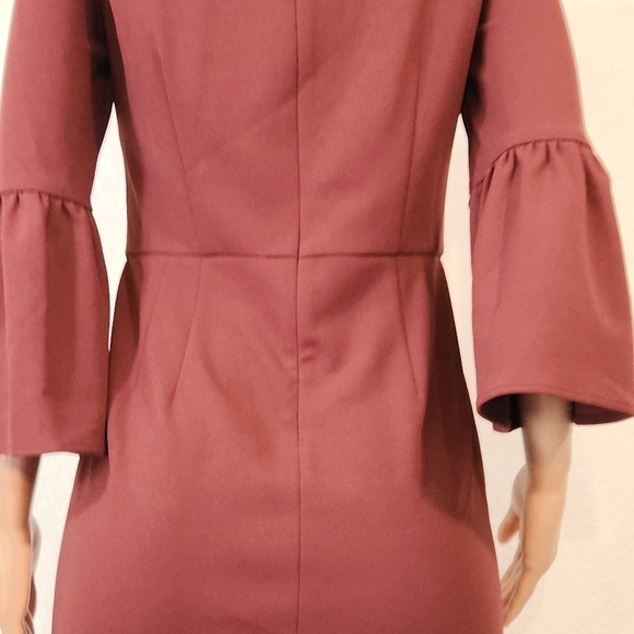 Donna Morgan Crew Neck Circular Flounce Sleeve Solid Crepe Dress Sz 6 - Picture 9 of 12